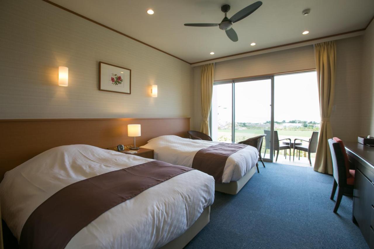 ซากูระ รีสอร์ต โฮเต็ล อิชิงากิ Hotel Ishigaki  ภายนอก รูปภาพ