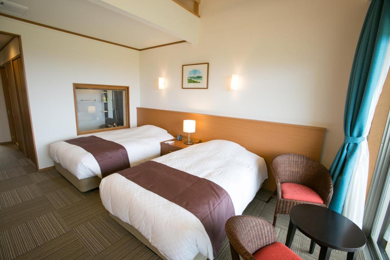 ซากูระ รีสอร์ต โฮเต็ล อิชิงากิ Hotel Ishigaki  ภายนอก รูปภาพ