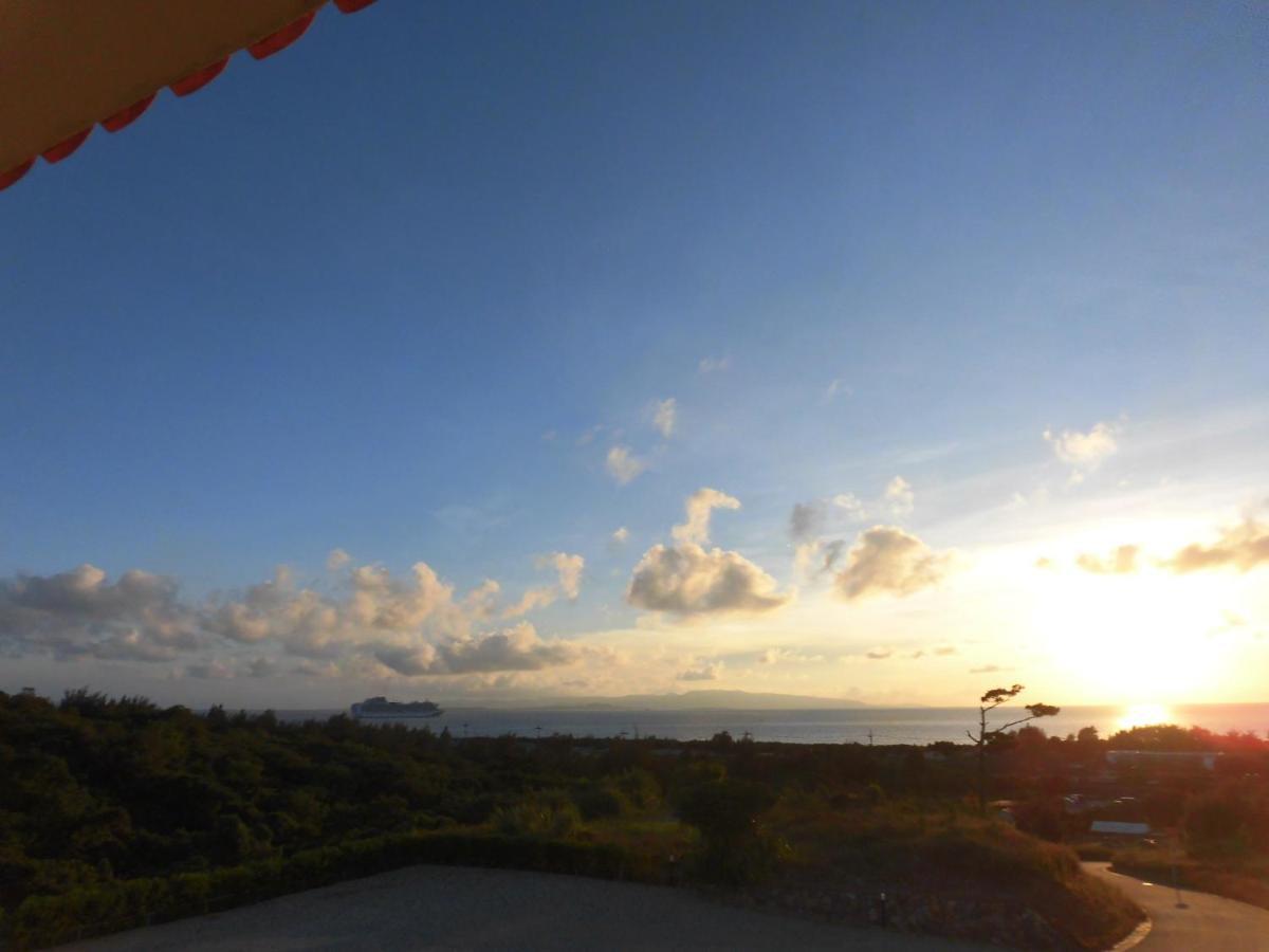 ซากูระ รีสอร์ต โฮเต็ล อิชิงากิ Hotel Ishigaki  ภายนอก รูปภาพ